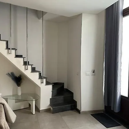 Lucrezia's Apartment *